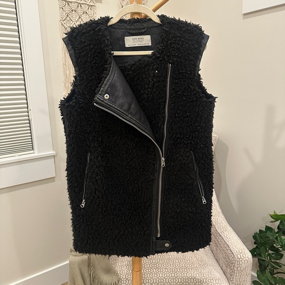 Zara Basic Black Teddy Moto Vest Faux Shearling Zip Vest Medium - Picture 6 of 6